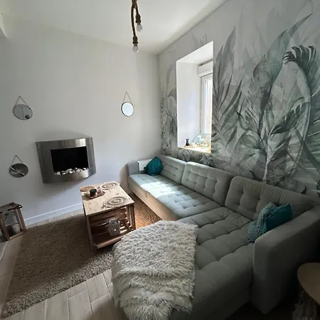 Petite Maison Dans Village Animé *